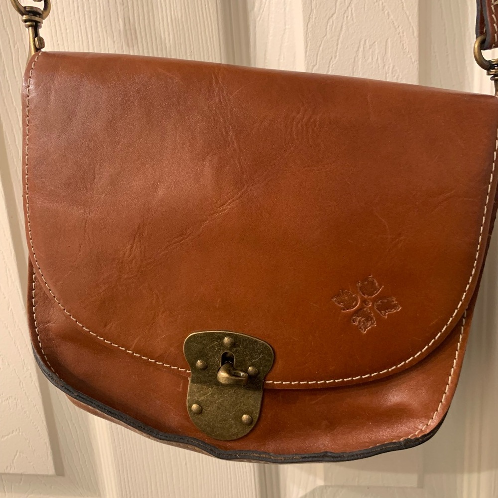 Patricia Nash Women's Kirby East West Leather Crossbody Brown Handbag